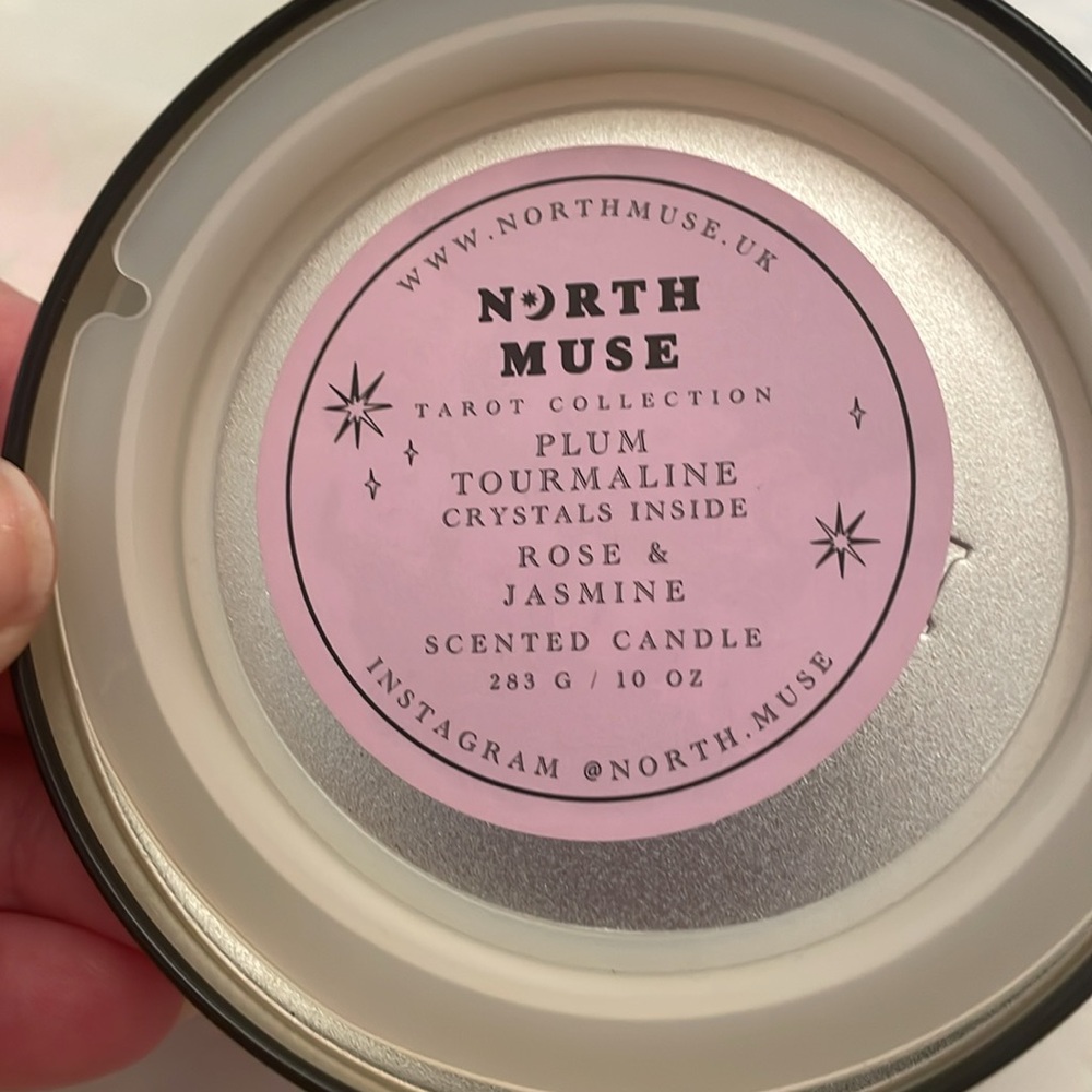 North muse candle nwt - Picture 4 of 4